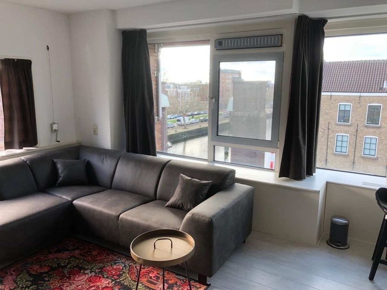 Furnished 2-bedroom apartment in Schiedam - Image 2