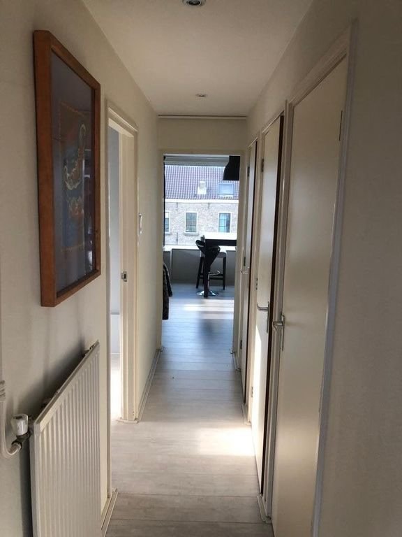Furnished 2-bedroom apartment in Schiedam - Image 5