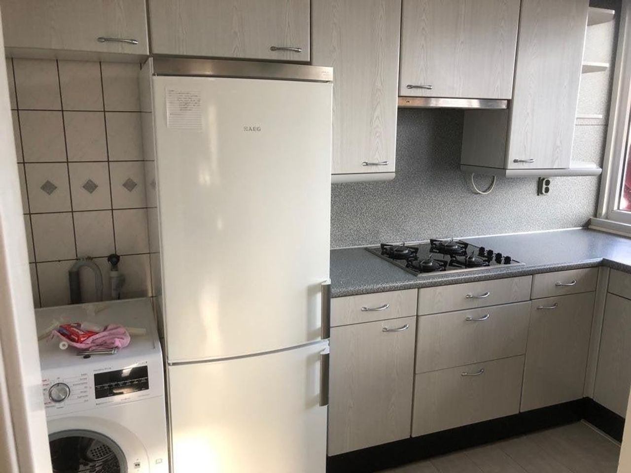 Furnished 2-bedroom apartment in Schiedam - Image 3