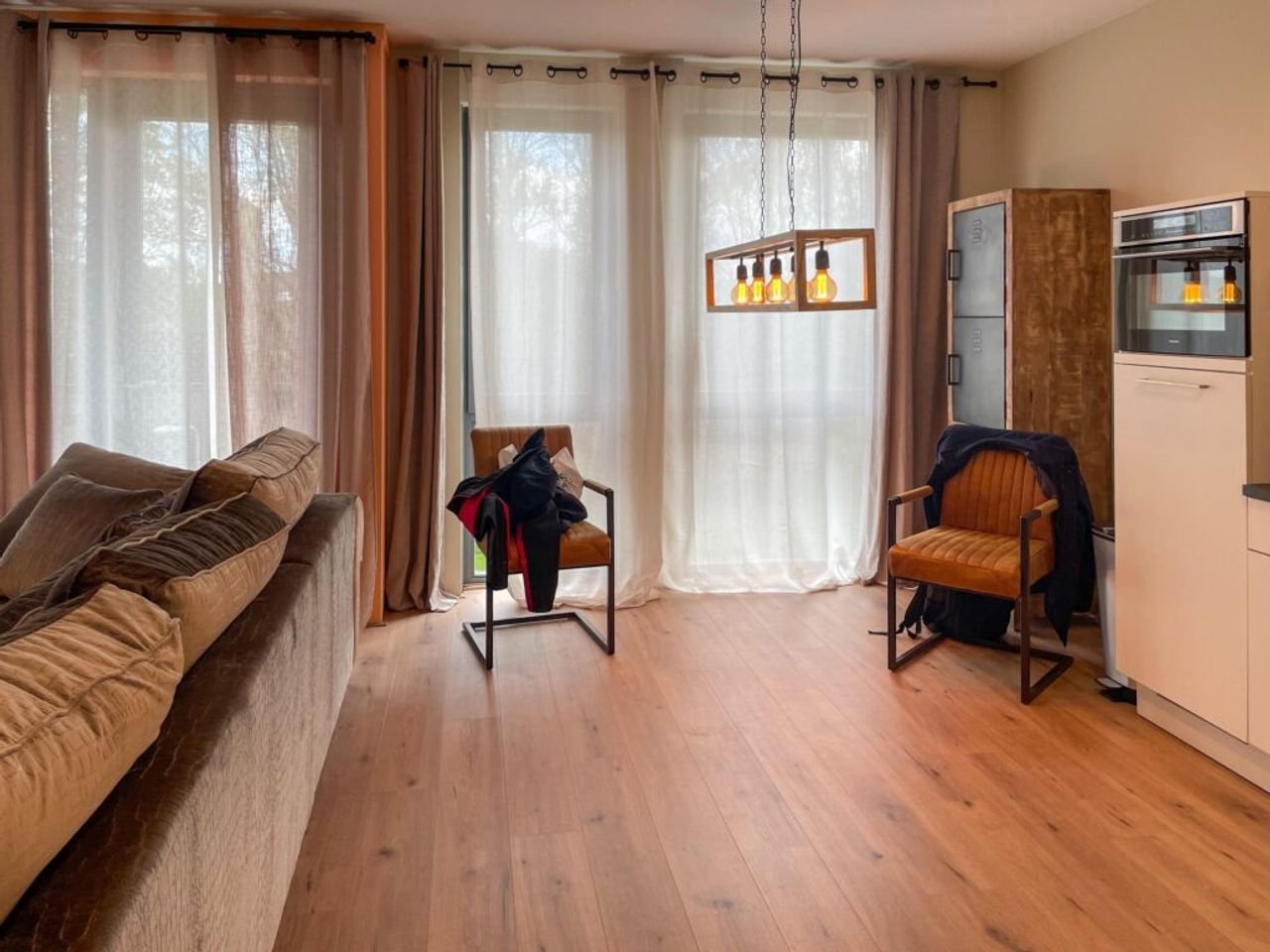 74 m2 apartment with 2 bedrooms - Image 5