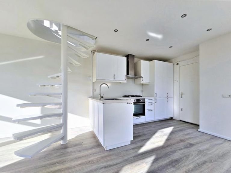Licht appartement in de Jordaan met A+ - Afbeelding 17