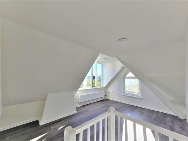 Licht appartement in de Jordaan met A+ - Afbeelding 19