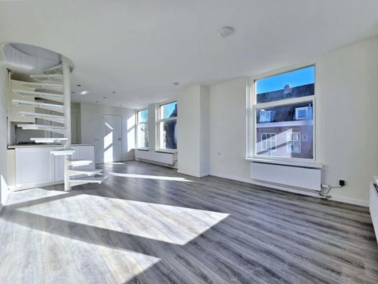 Licht appartement in de Jordaan met A+ - Afbeelding 6
