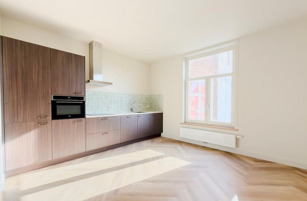 87 m² en twee slaapkamers in hartje Haarlem - Afbeelding 5