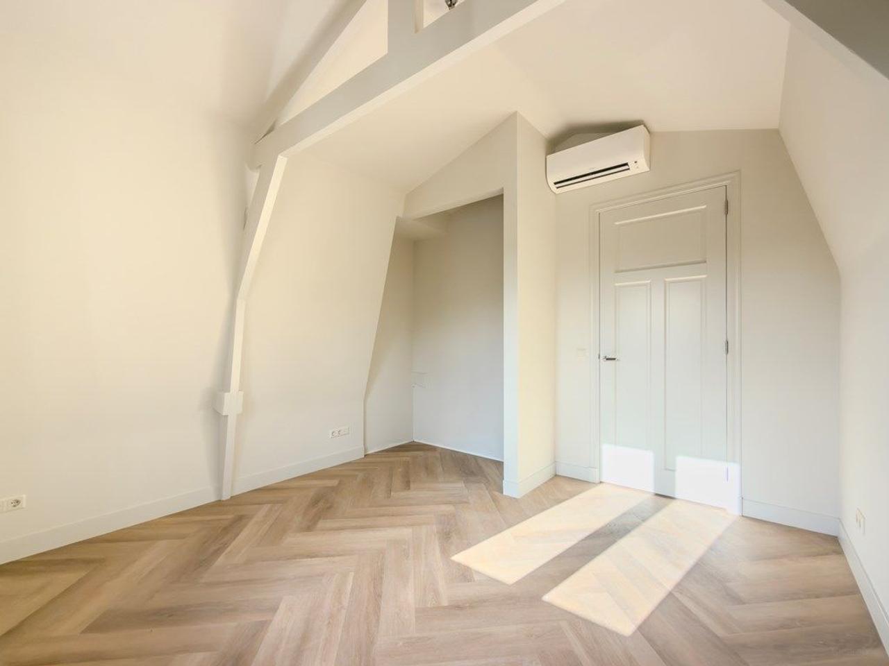 87 m² en twee slaapkamers in hartje Haarlem - Afbeelding 19