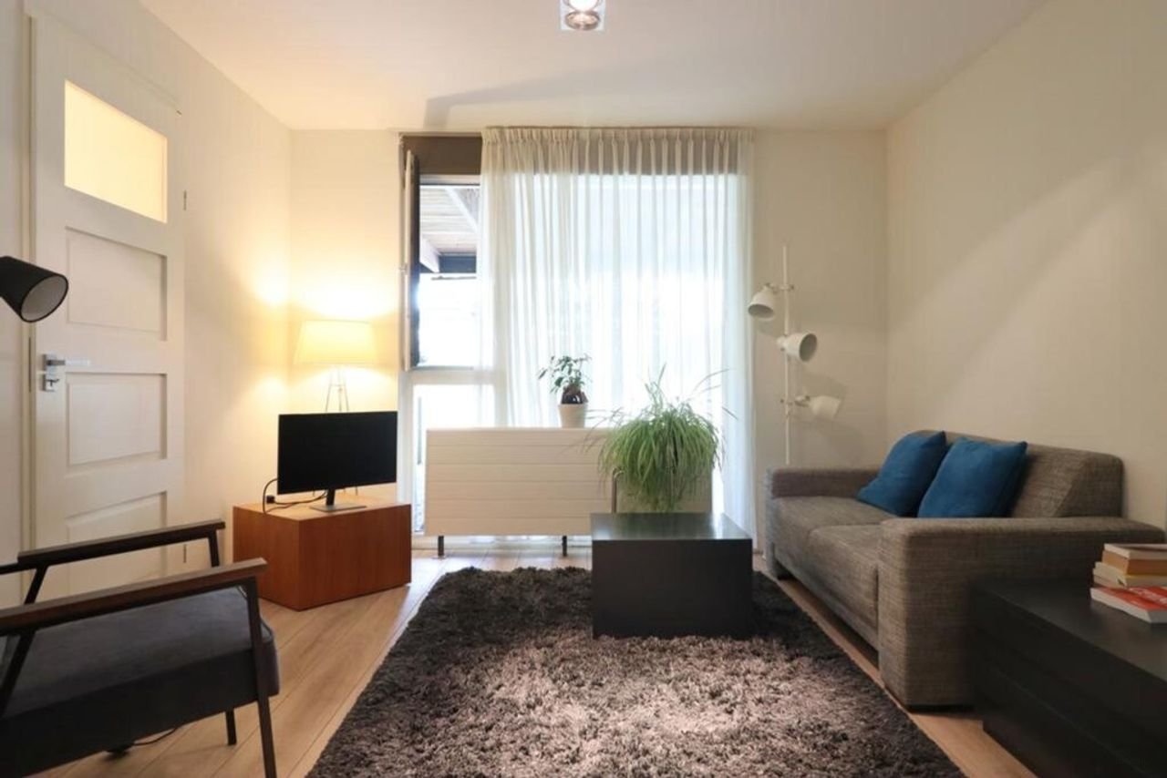 Furnished studio in Rivierenwijk - Image 4