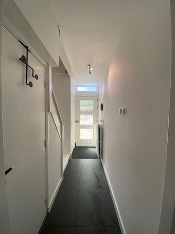 House with garden and 3 bedrooms in Heer - Image 4