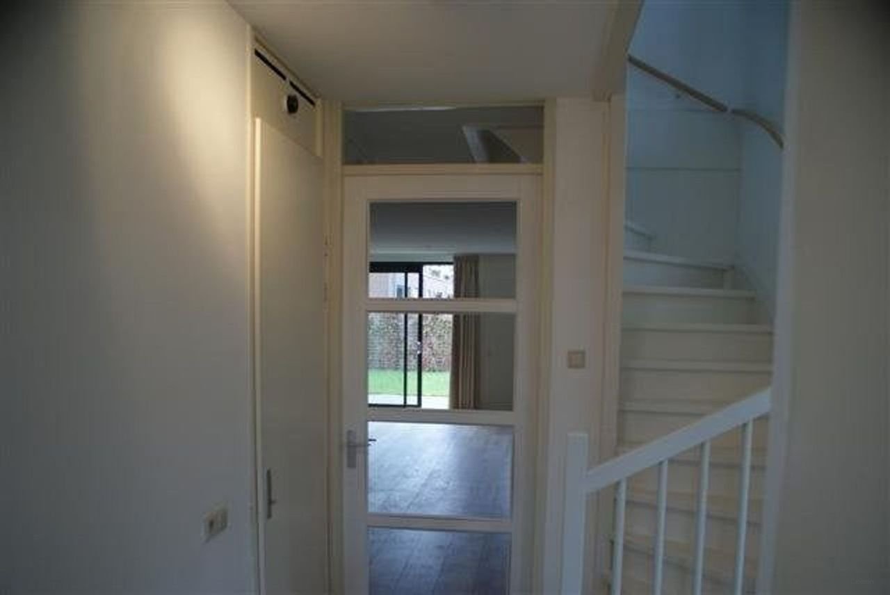 Detached living near the Lek river - Image 2