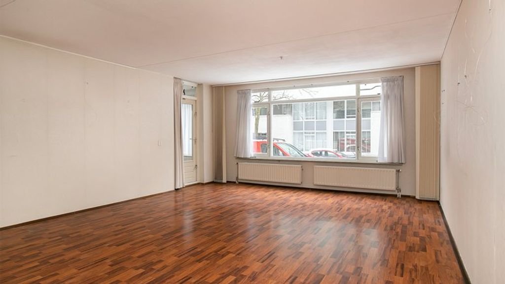 Appartement (88m²) met wintertuin in Tilburg West - Afbeelding 1