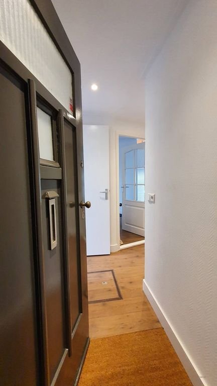 Furnished 4-room apartment with balcony - Image 25