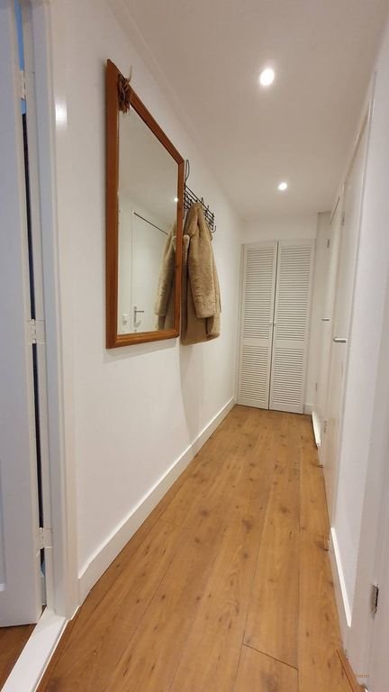 Furnished 4-room apartment with balcony - Image 12