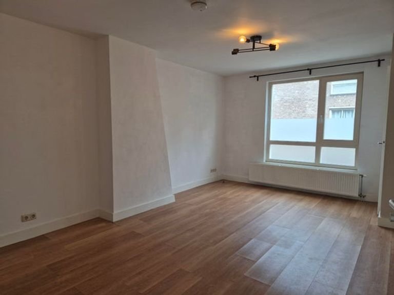 2-slaapkamerappartement met balkon - Afbeelding 3