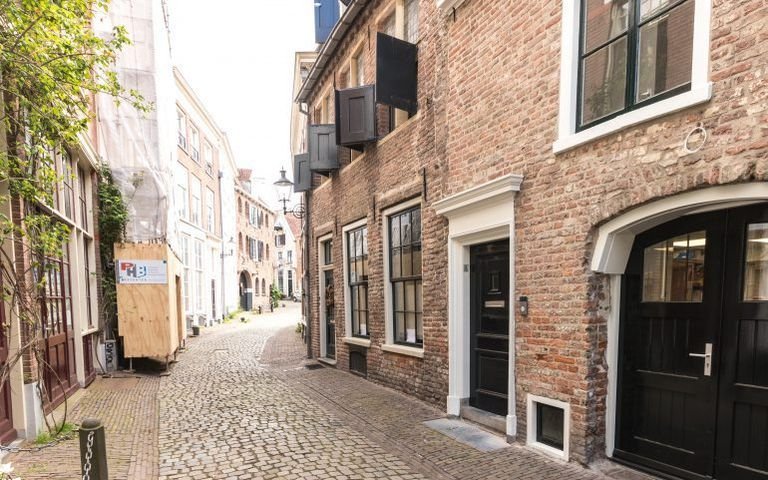 View of the Brink, 3-bedroom apartment - Image 7