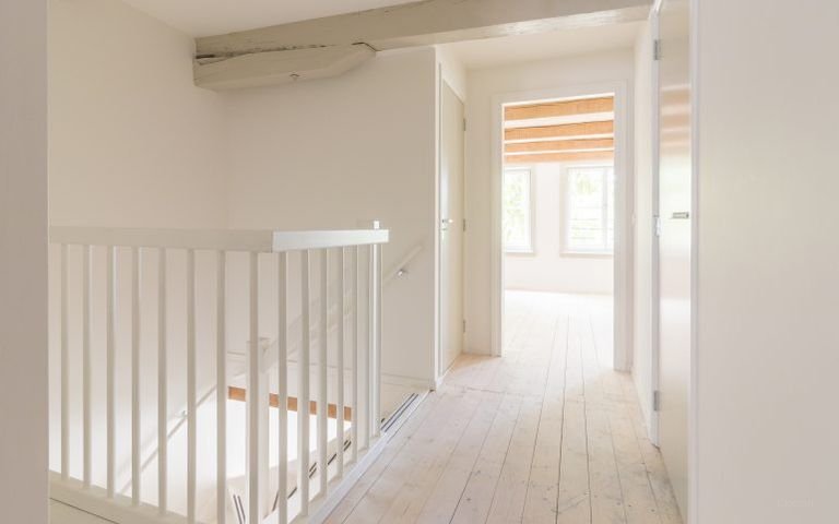 View of the Brink, 3-bedroom apartment - Image 11
