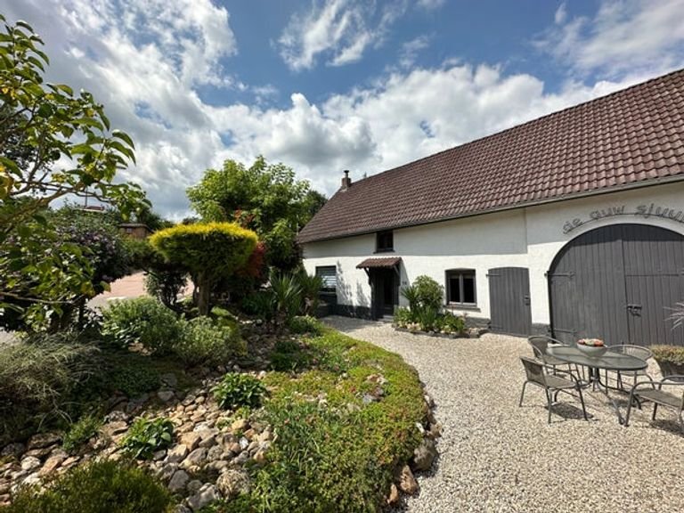 Furnished half-timbered house in Wijlre - Image 2