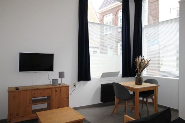 Furnished studio in the heart of Middelburg - Image 6