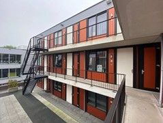 Gemeubileerd 2-kamerappartement bij zee - Afbeelding 14