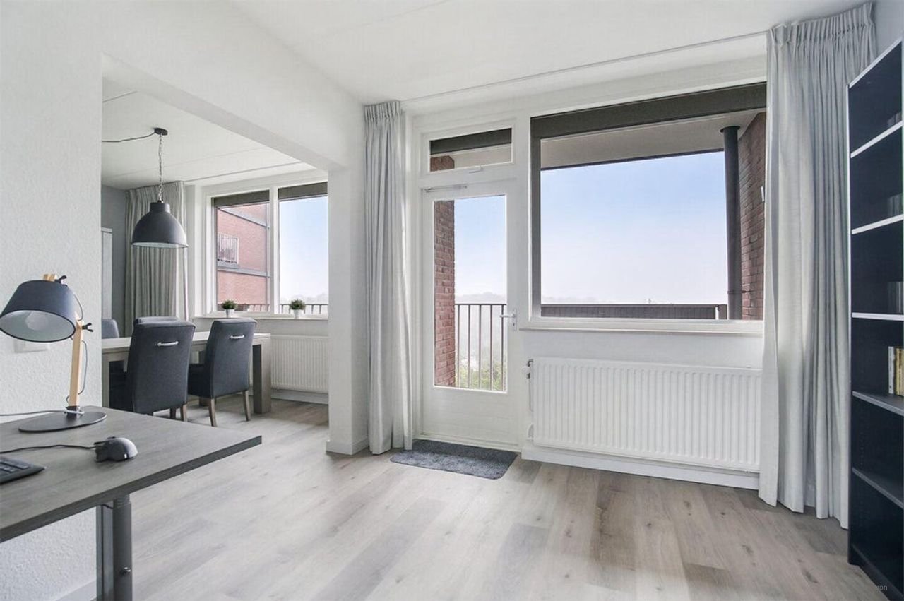 Apartment with balcony in Douve Weien - Image 8