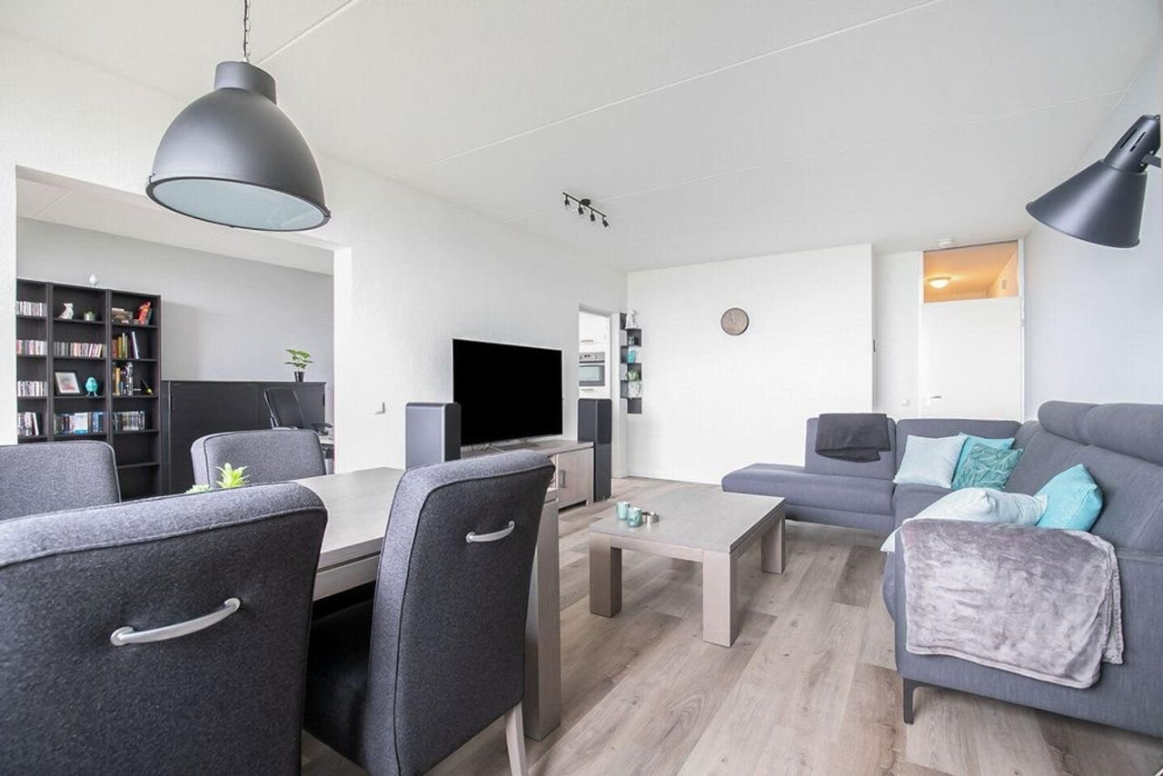 Apartment with balcony in Douve Weien - Image 5