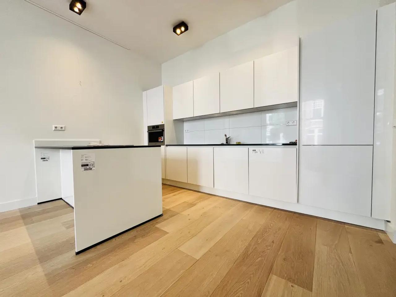 Begane grond appartement met tuin in Duinoord - Afbeelding 4