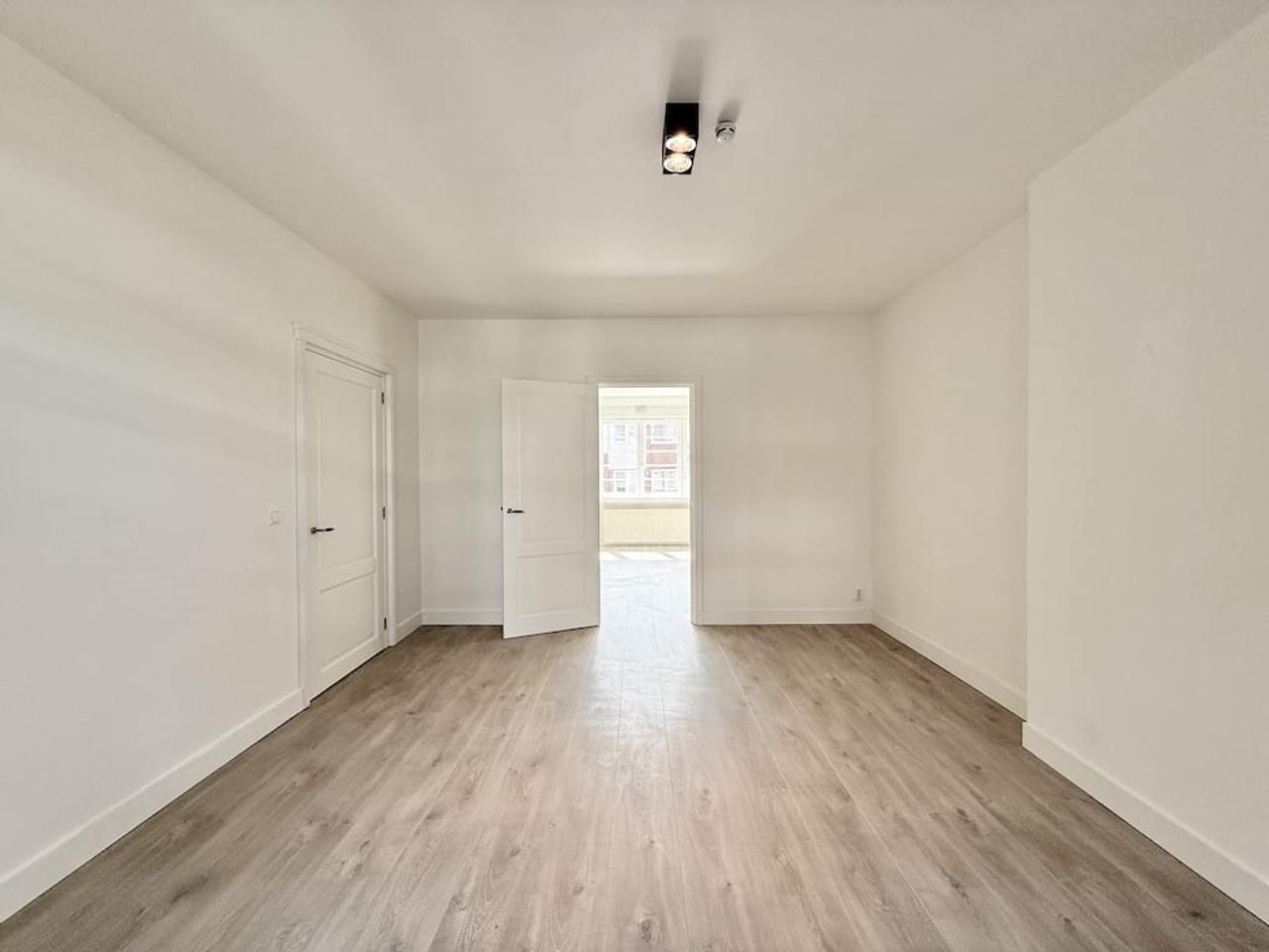 72 m² appartement met balkon in West - Afbeelding 2