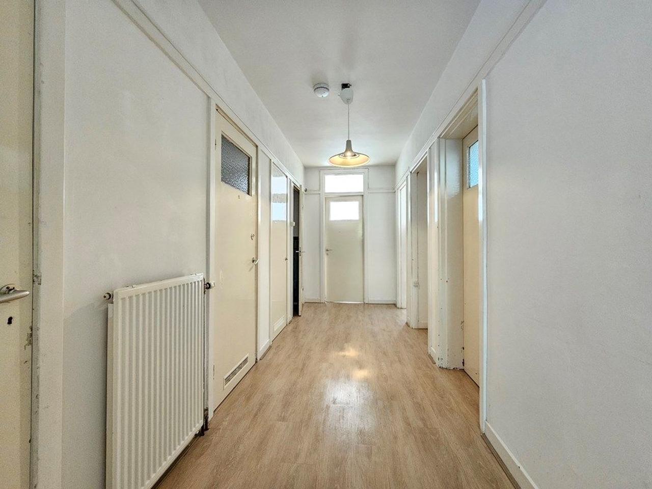 3-slaapkamerappartement met balkon - Afbeelding 3