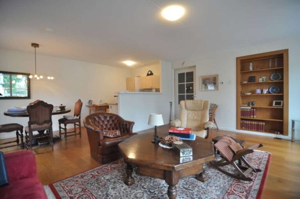 3-room apartment with balcony in Joriskwartier - Image 3