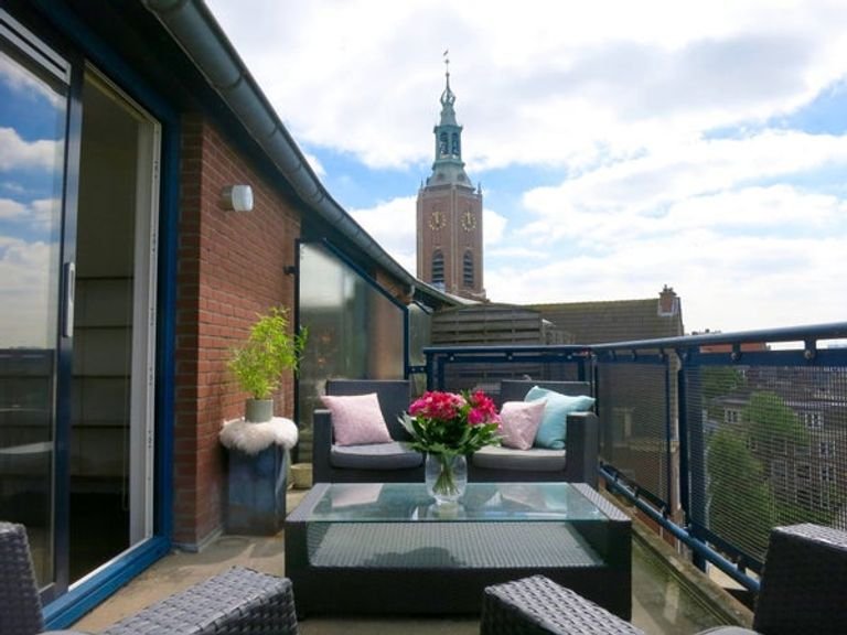 Penthouse met uitzicht en parkeerplek - Afbeelding 13