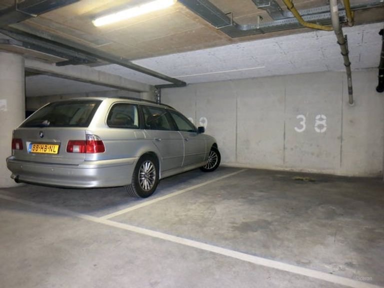 Penthouse met uitzicht en parkeerplek - Afbeelding 23