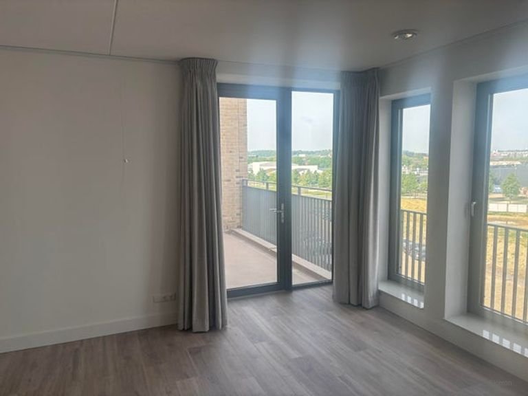 New 2-bedroom apartment on the Groene Loper - Image 10