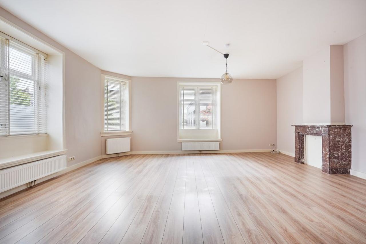 116 m² hoekappartement met groot terras - Afbeelding 4
