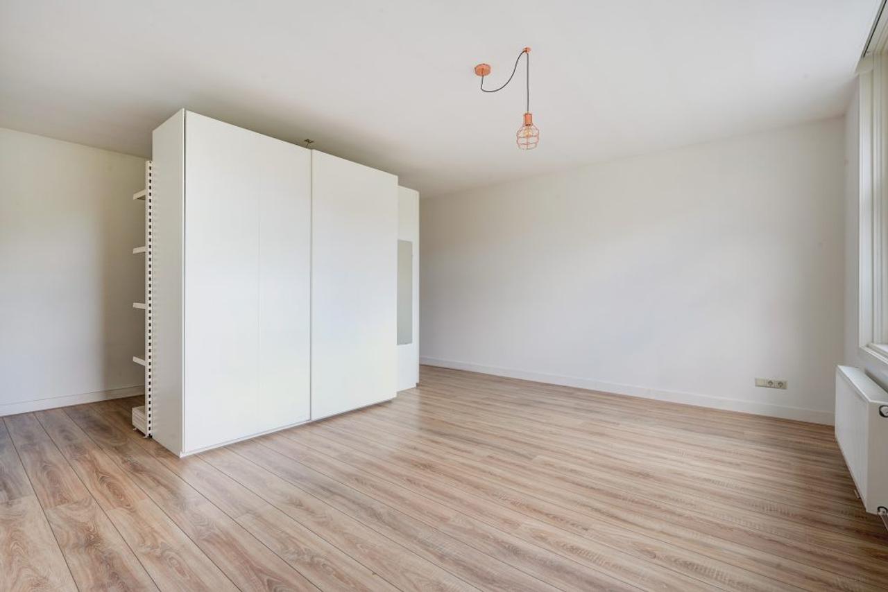 116 m² hoekappartement met groot terras - Afbeelding 8