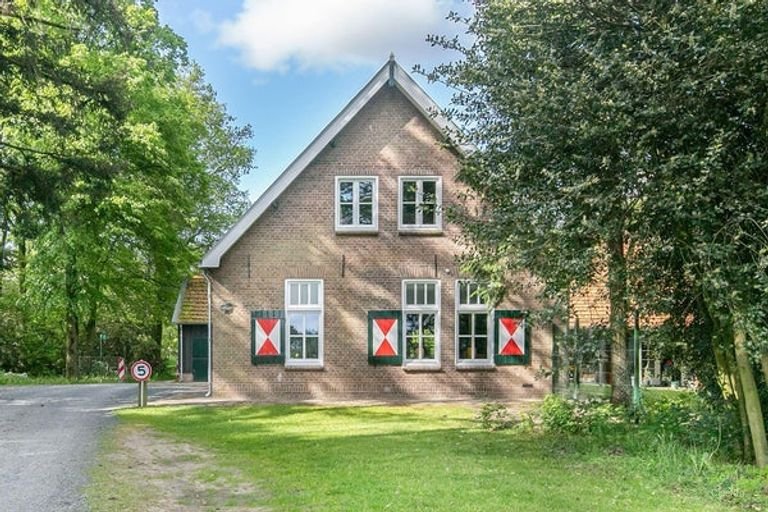 Detached living by the forest in Erp - Image 1