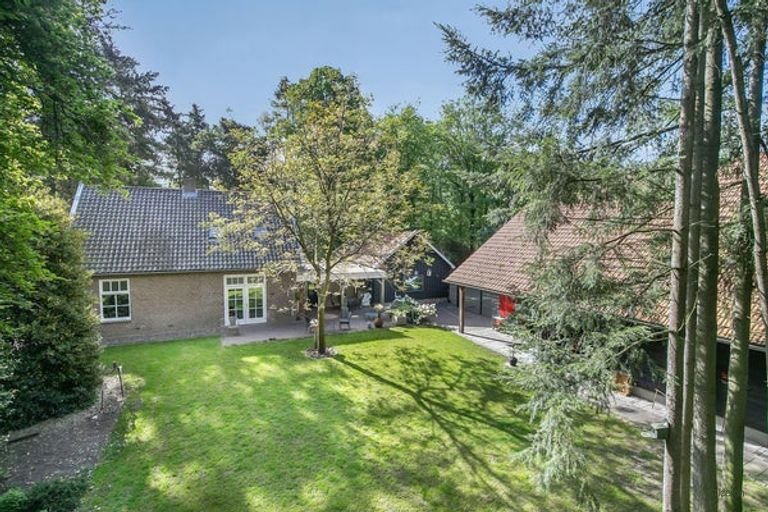Detached living by the forest in Erp - Image 10