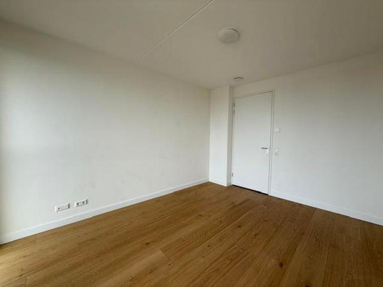 70 m² appartement met loggia in Zuidoost - Afbeelding 12