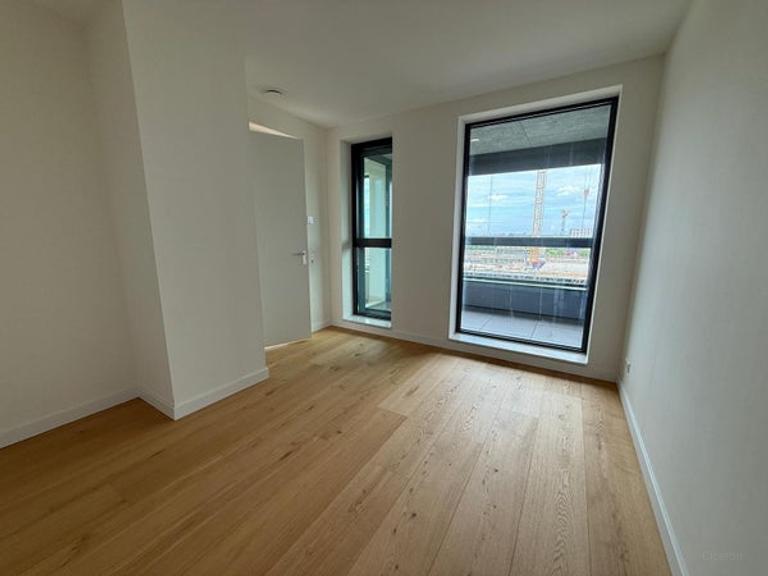 Energy-efficient 61 m² apartment in Bijlmer Centrum - Image 8