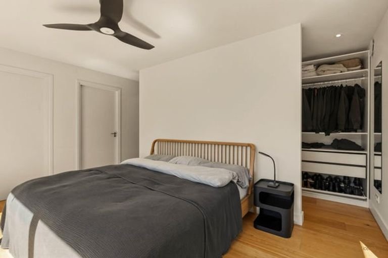 250 m² gezinshuis met 6 slaapkamers - Afbeelding 18