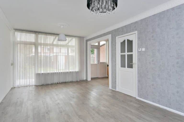 80 m² Home with Garden in the Generalenbuurt - Image 9