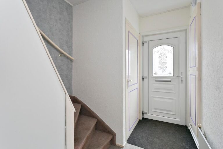 80 m² Home with Garden in the Generalenbuurt - Image 4