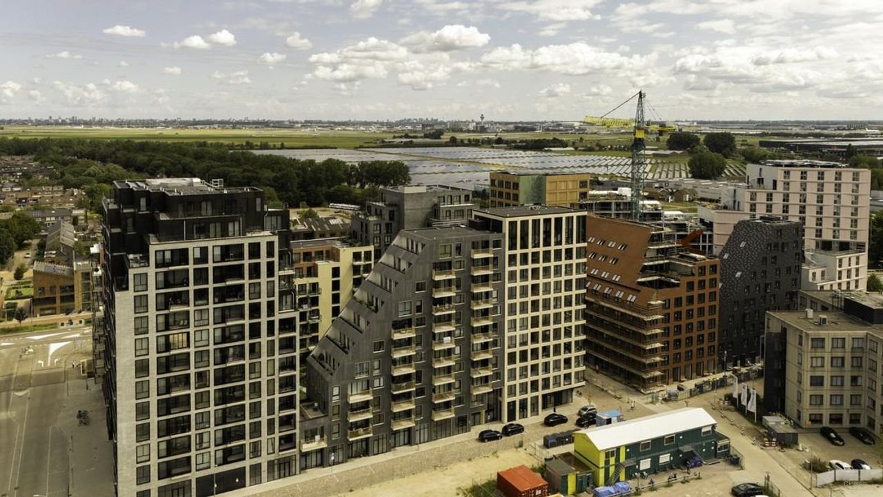 2-slaapkamerappartement met zonnig terras - Afbeelding 4