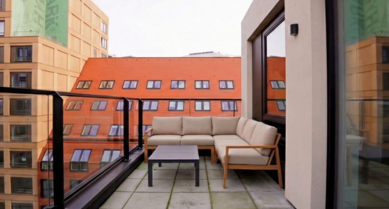 2-slaapkamerappartement met zonnig terras - Afbeelding 3
