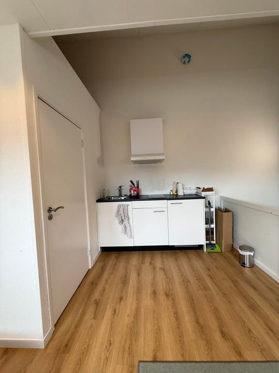 25 m² Studio in Quiet Amby - Image 4