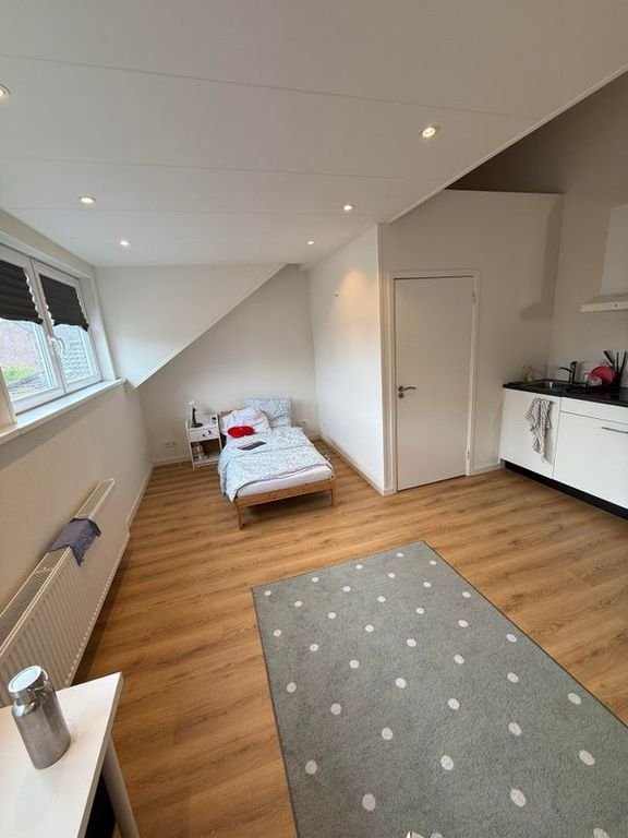 25 m² Studio in Quiet Amby - Image 6