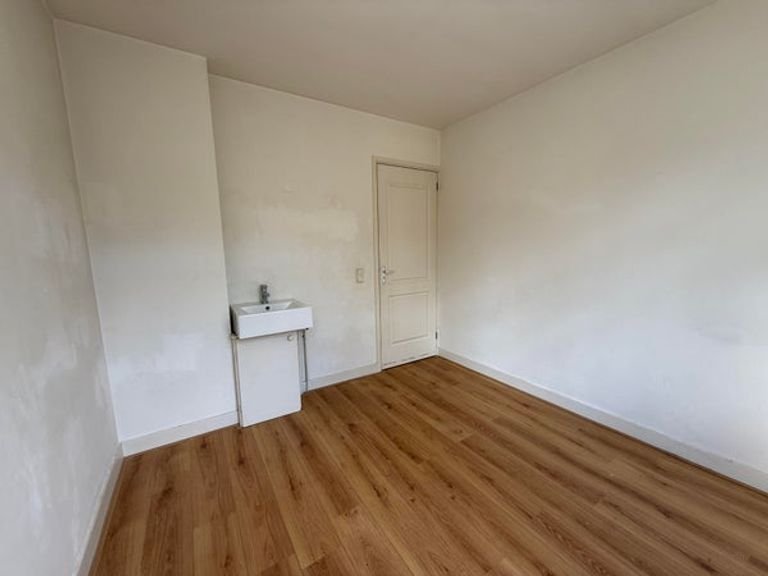 64 m2 met 2 slaapkamers in De Pijp - Afbeelding 8