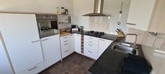 Gemeubileerd 3-kamerappartement met parkeerplek - Afbeelding 9