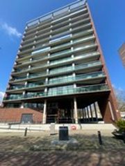 Gemeubileerd 3-kamerappartement met parkeerplek - Afbeelding 2
