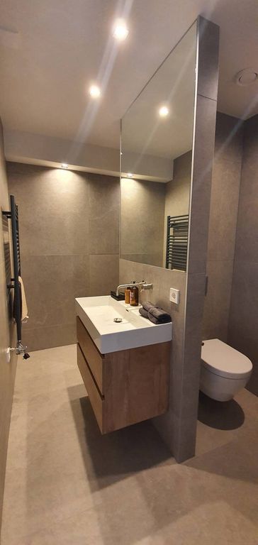 Gemeubileerd 3-kamerappartement Oude Dorp - Afbeelding 12