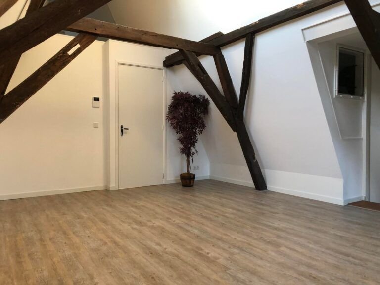 Apartment with parking in the heart of Middelburg - Image 5