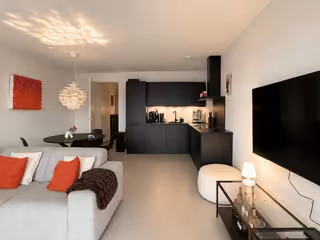 Furnished apartment with balcony by the IJ