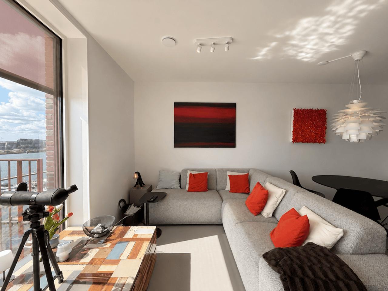 Furnished apartment with balcony by the IJ - Image 5